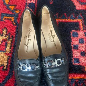 Salvatore Ferragamo women's shoes / loafers